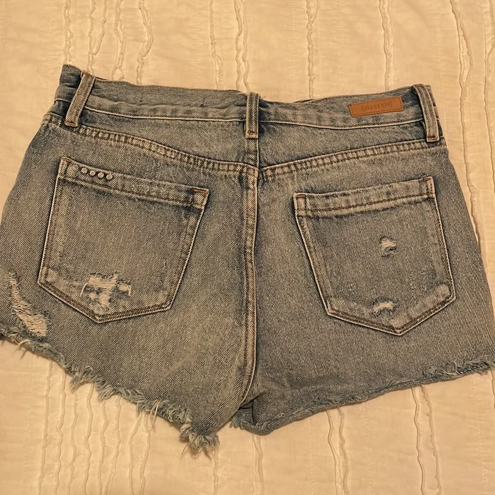 Jean shorts - Picture 3 of 3